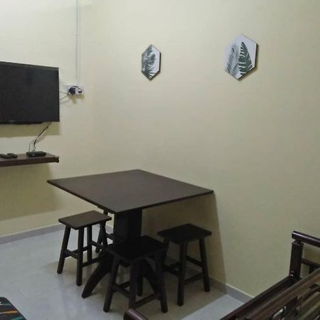 Homestay / Roomstay Muslim Budget Tanjung Malim Tanjong Malim Exterior photo