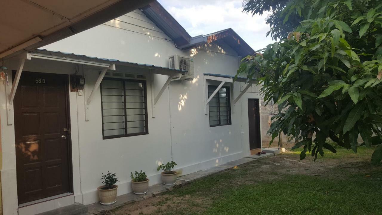 Homestay / Roomstay Muslim Budget Tanjung Malim Tanjong Malim Exterior photo